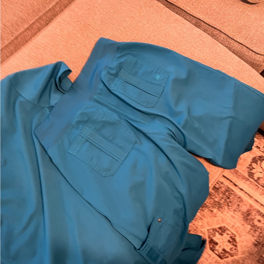 Healing Hands Teal Scrub Top and Pants set - Picture 5 of 5